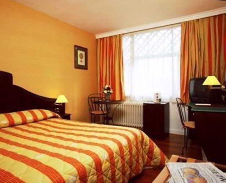 Hotel Les Trois Roses, Meylan Grenoble Cameră foto